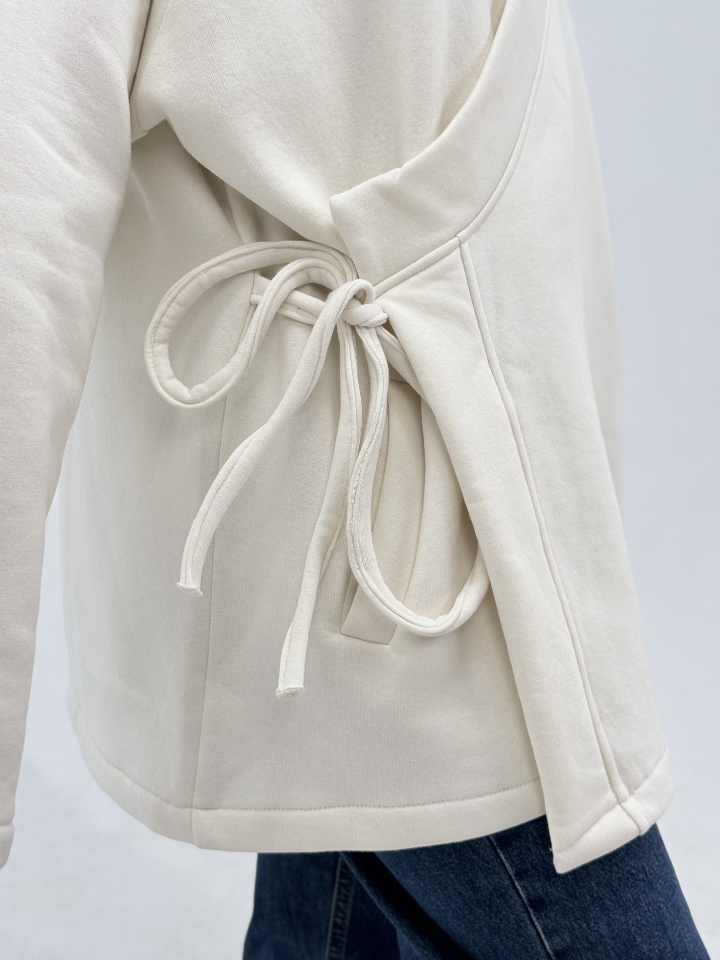 Bow Jacket in White